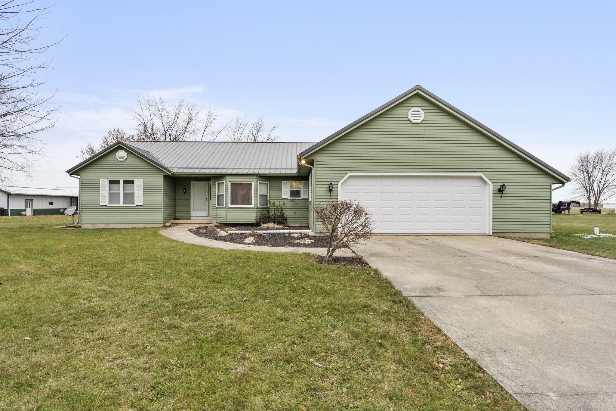 Property Photo: 20911 Ehle Road IN 46797