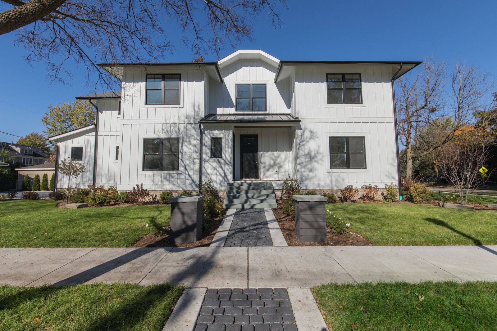 Property Photo: 240 S Brainard Avenue 1 IL 60525
