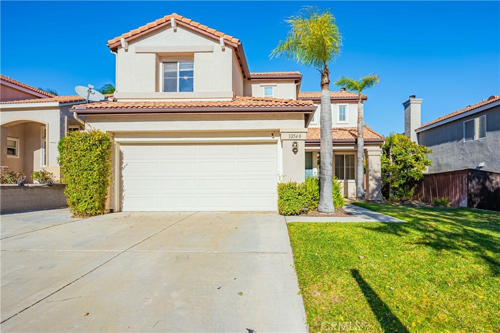 Property Photo:  32540 Galatina Street  CA 92592 