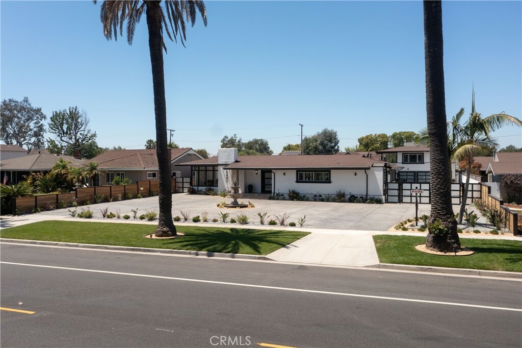 Property Photo:  3841 Pacific Avenue  CA 90807 