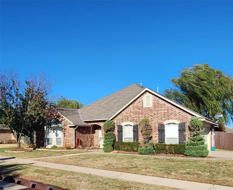 Property Photo:  4605 NW 161st Street  OK 73013 