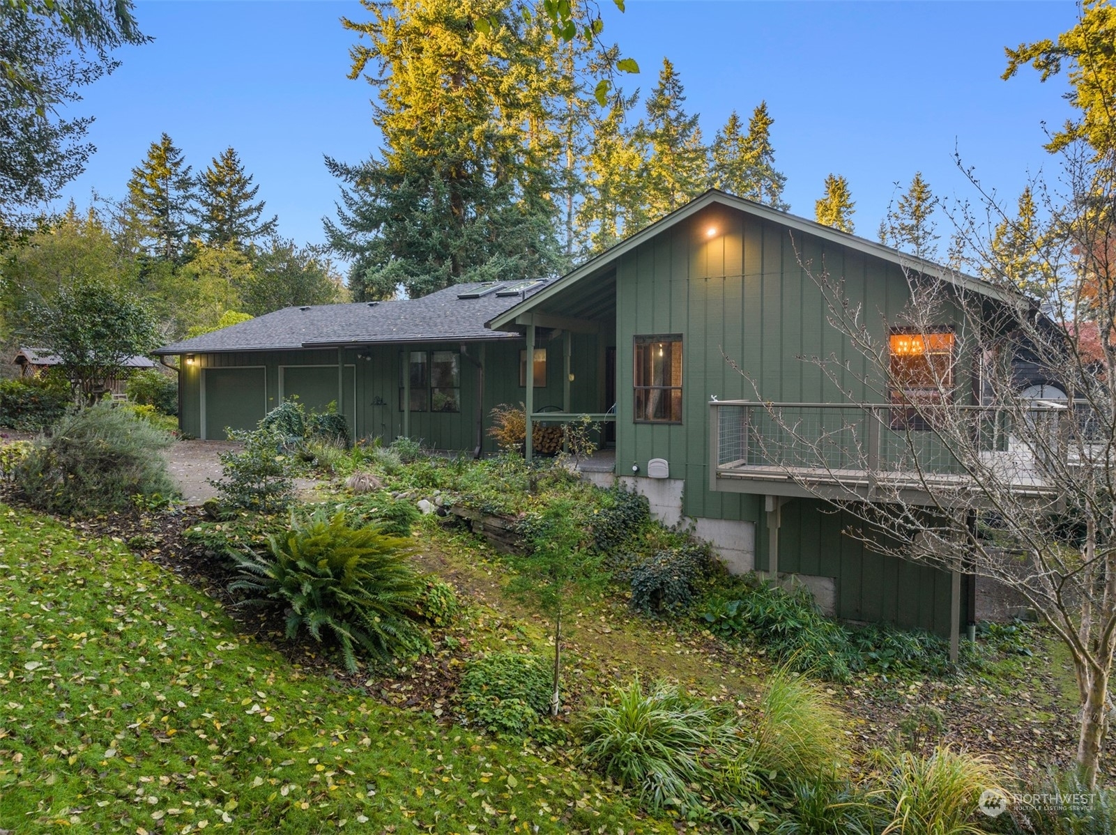 Property Photo:  4141 Panvista Drive  WA 98260 