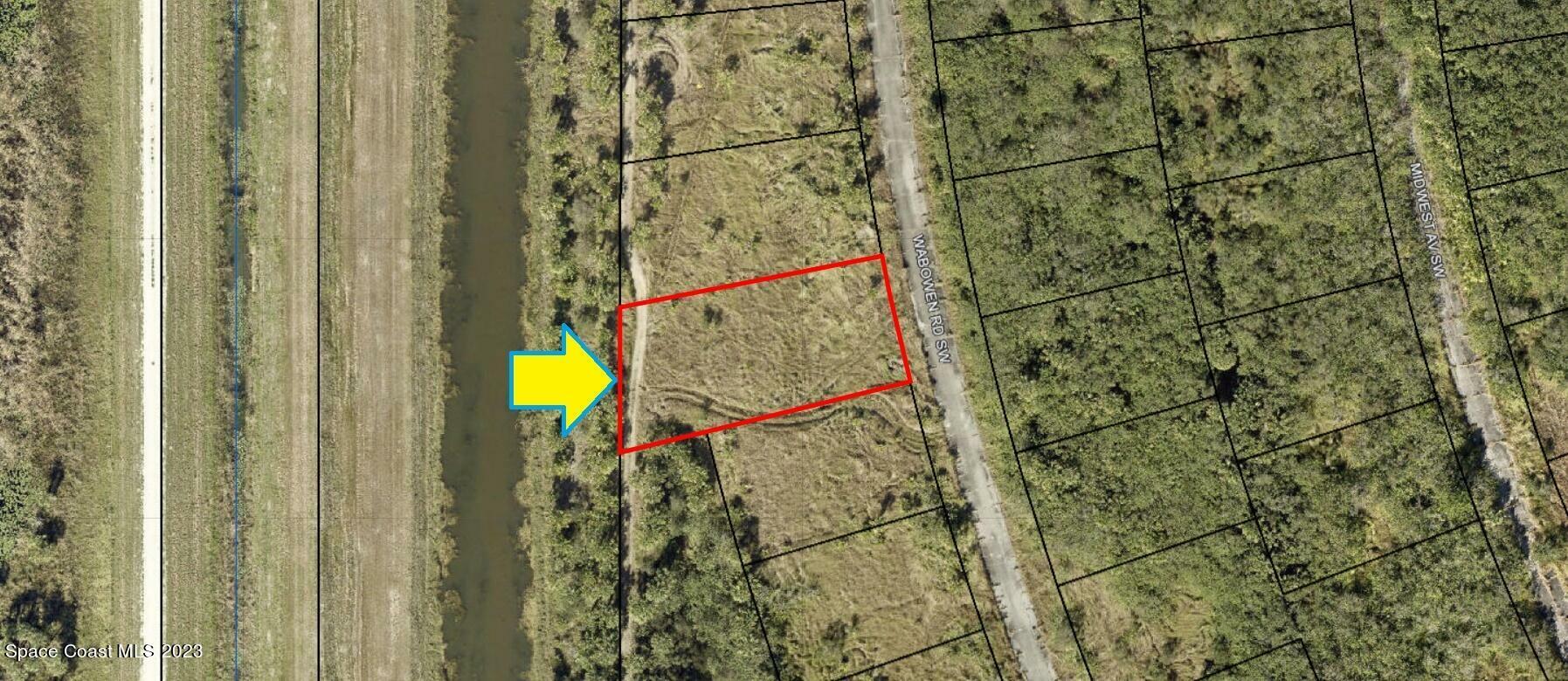 Property Photo:  2140 Wabowen Road SW  FL 32908 