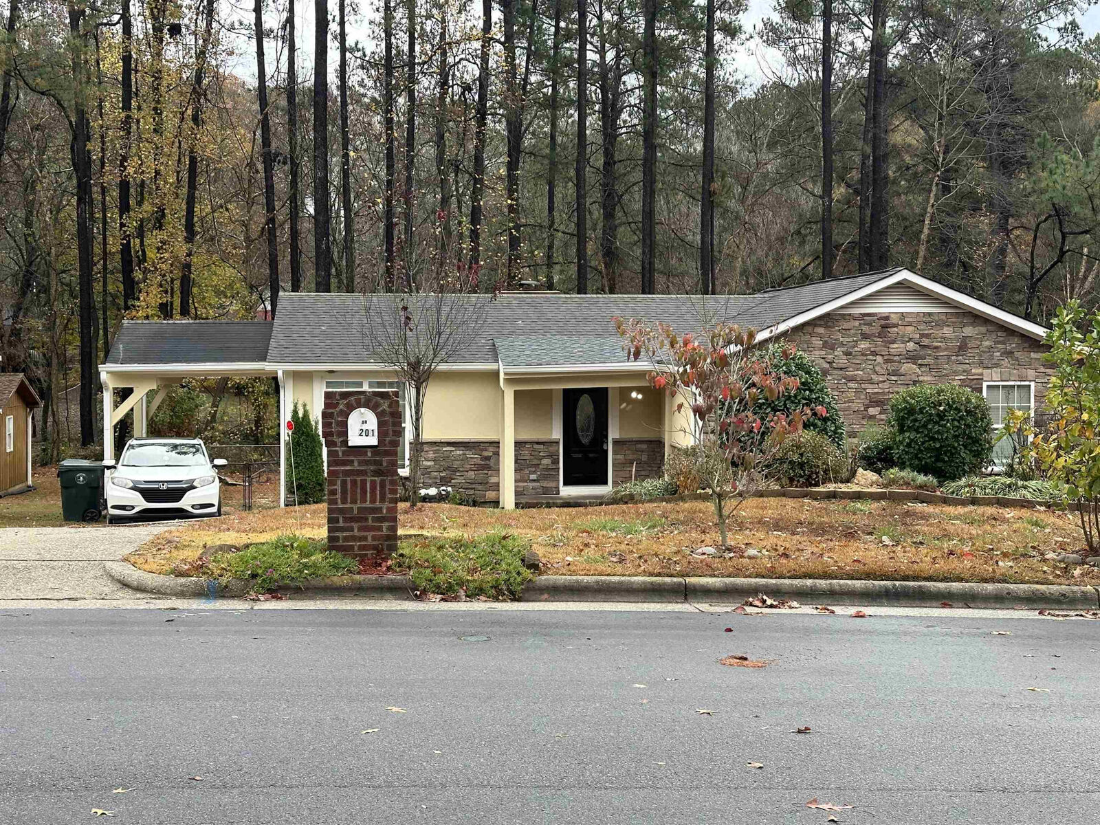 Property Photo: 201 Shoals Lane NC 27529