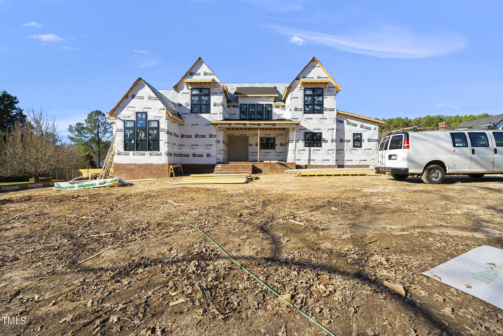 Property Photo: 5218 Bent Leaf Drive NC 27606