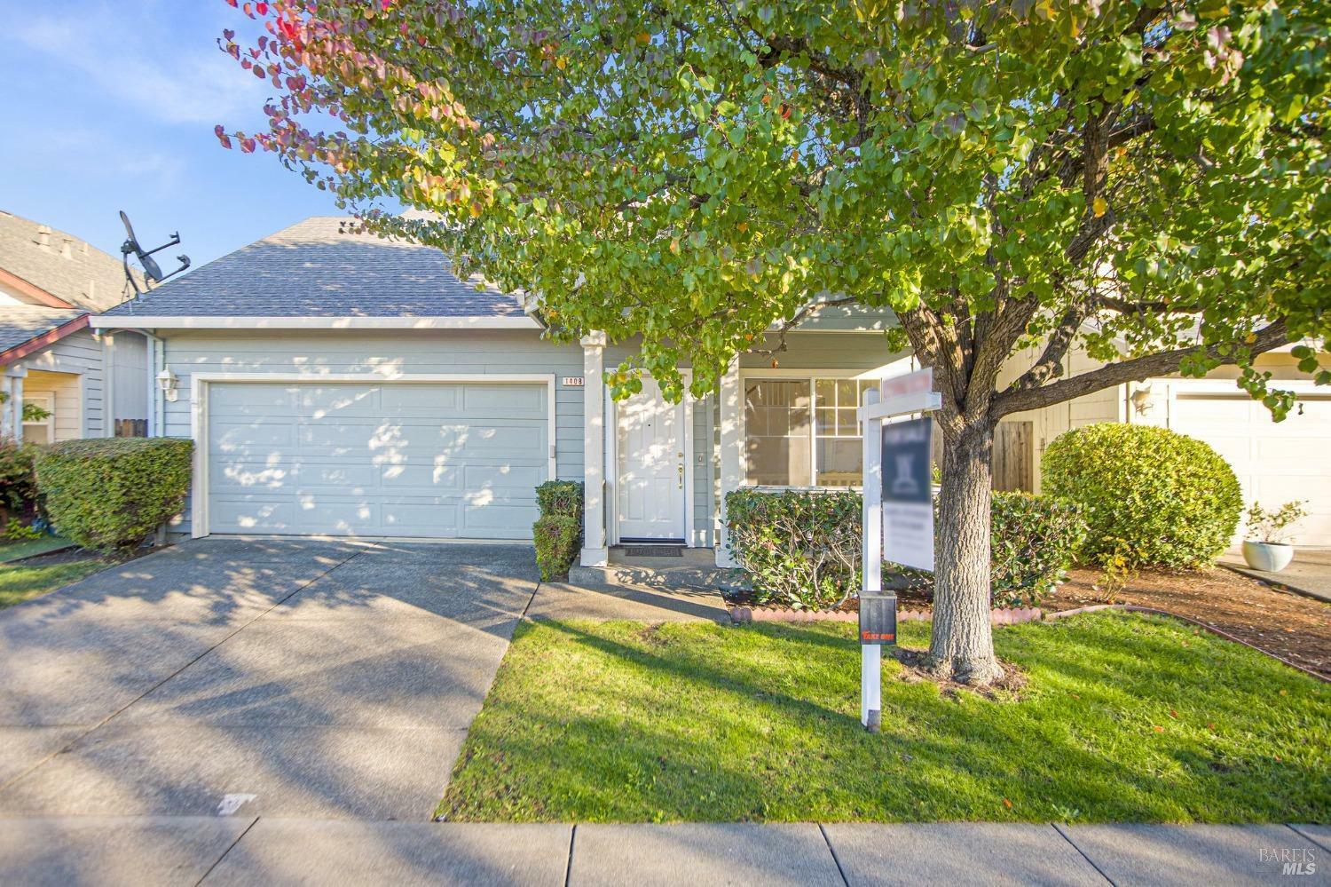 Property Photo:  1408 Snowy Cloud Way  CA 95409 