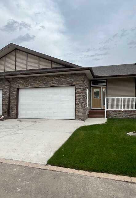 22 Garden Way  Drumheller AB T0J 0Y5 photo