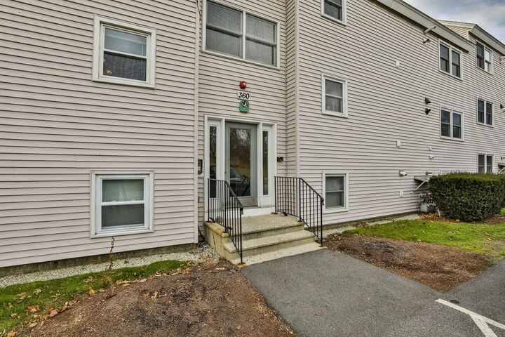 Property Photo:  360 Circle Road 3  NH 03103 