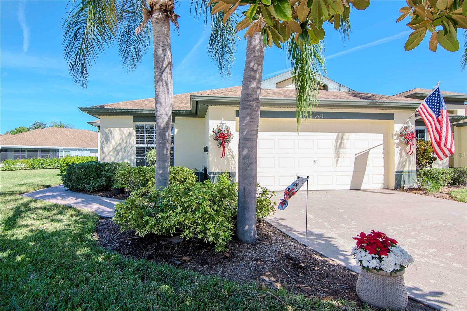 Property Photo: 703 Tilbury Court FL 33573
