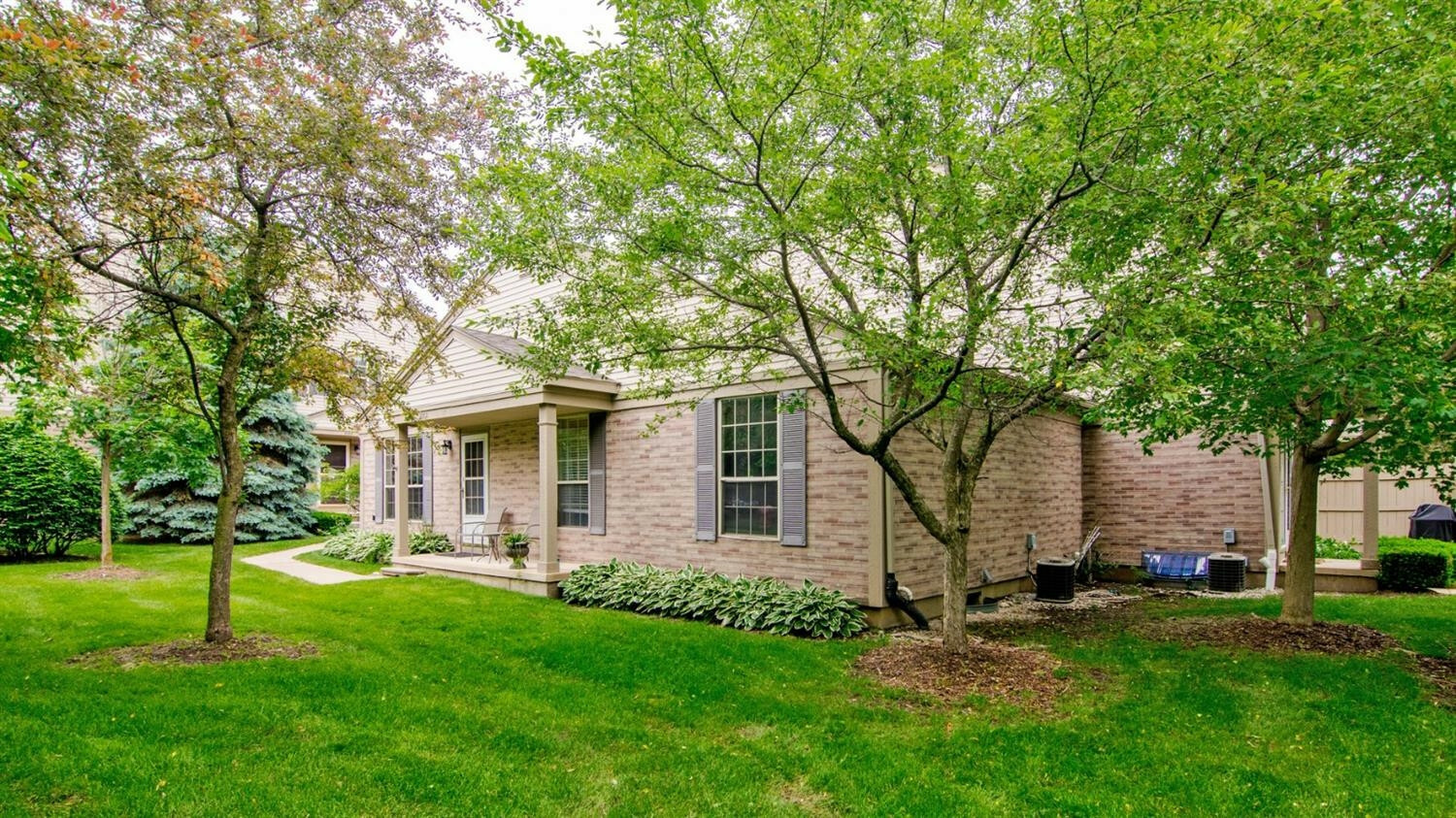 Property Photo:  3062 Forest Creek Court  MI 48108 