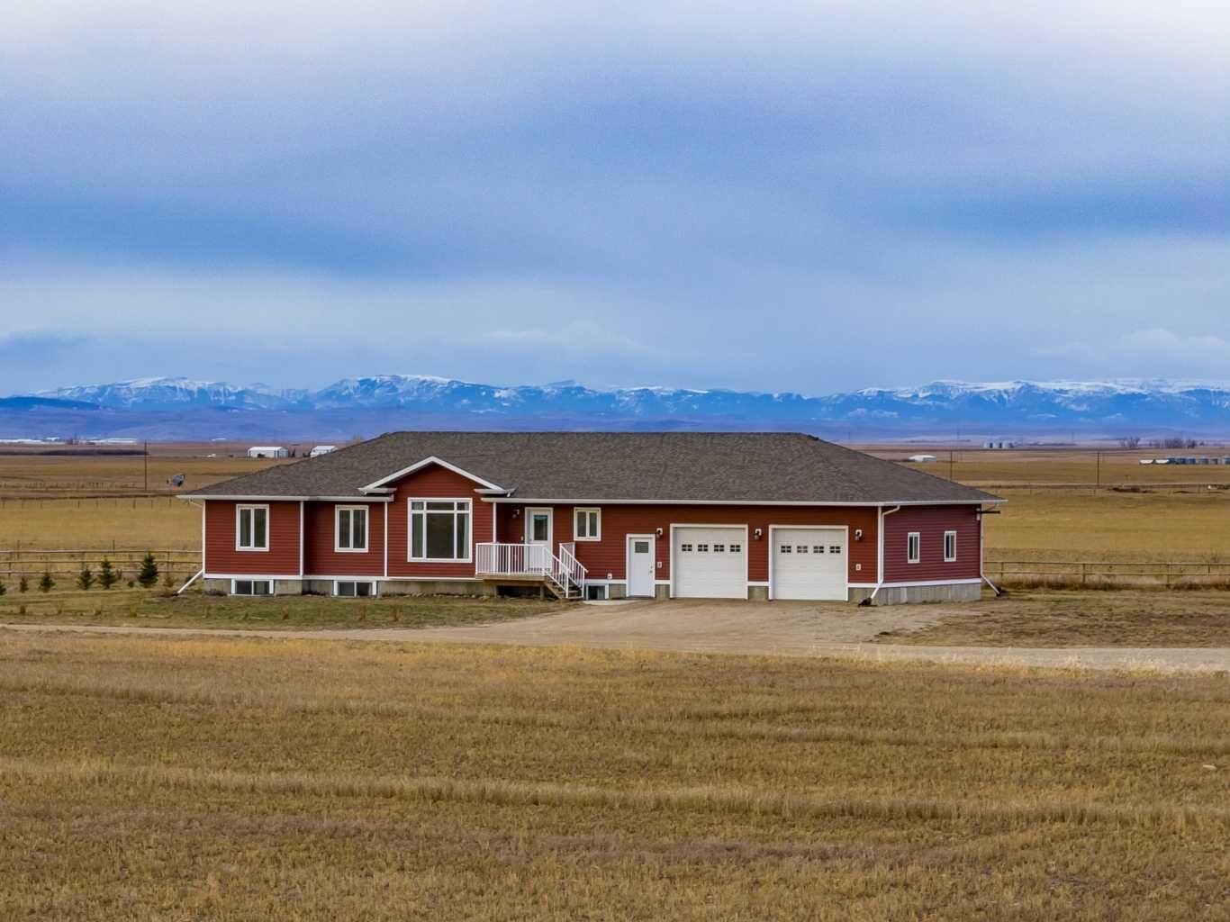 Property Photo: 182020 Range Road 254 AB T0L 0L0