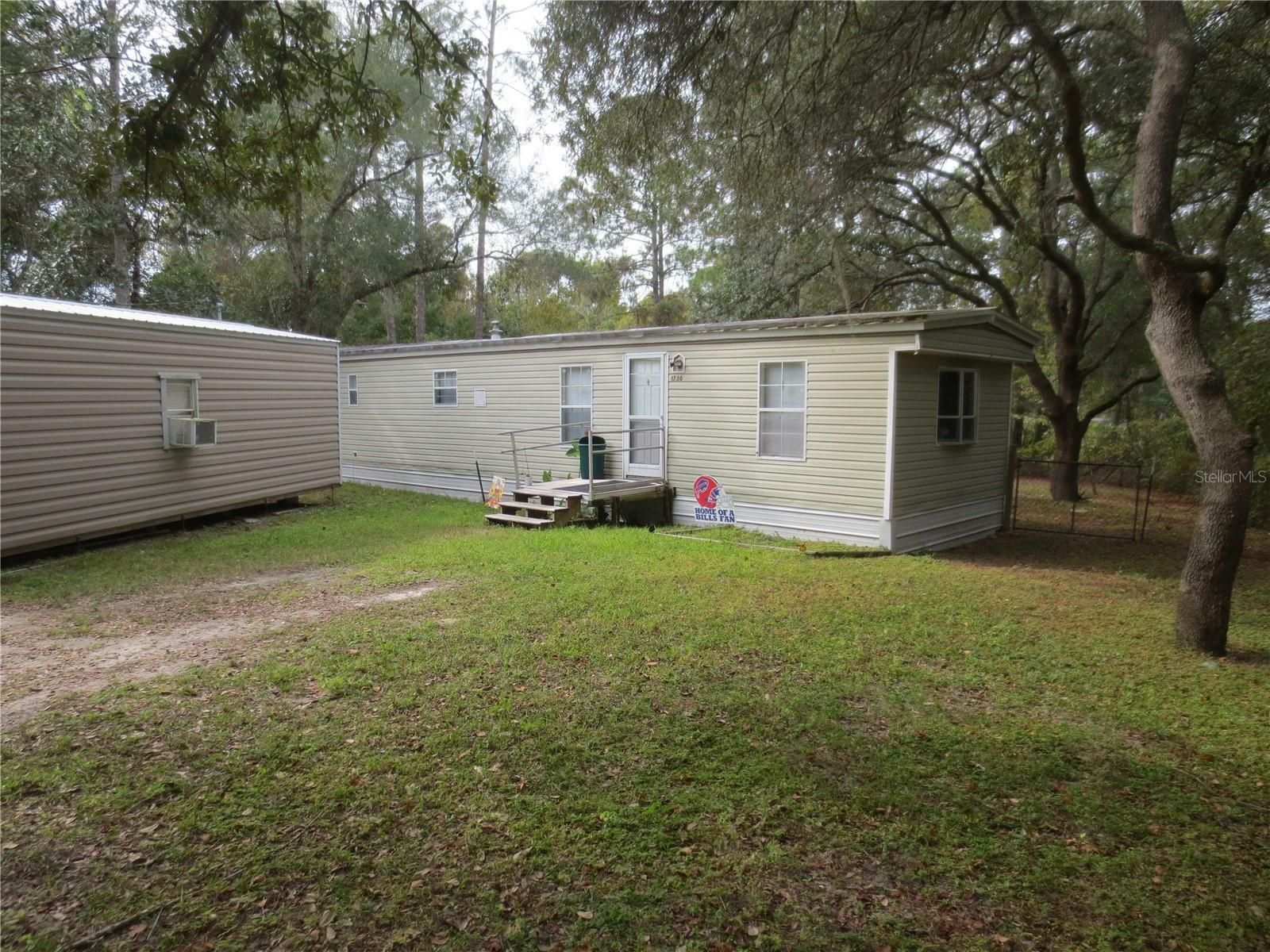Property Photo: 1730 SE 185th Terrace FL 34488
