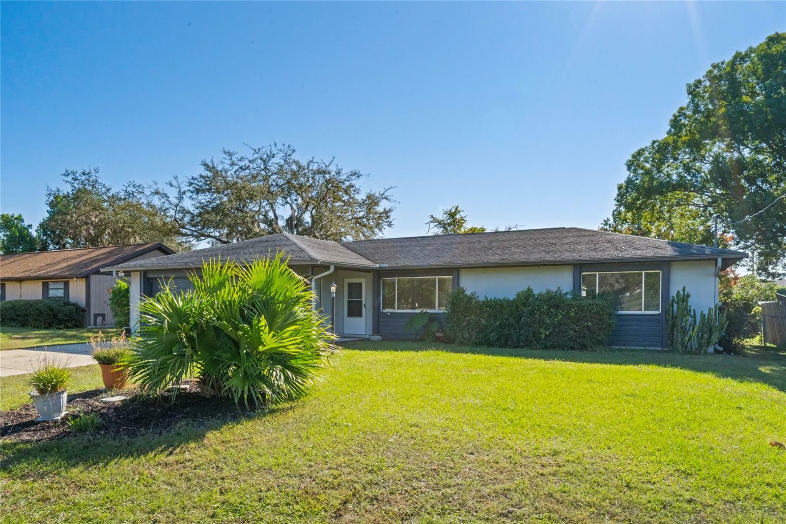 Property Photo:  1031 Santa Clara Drive  FL 32738 