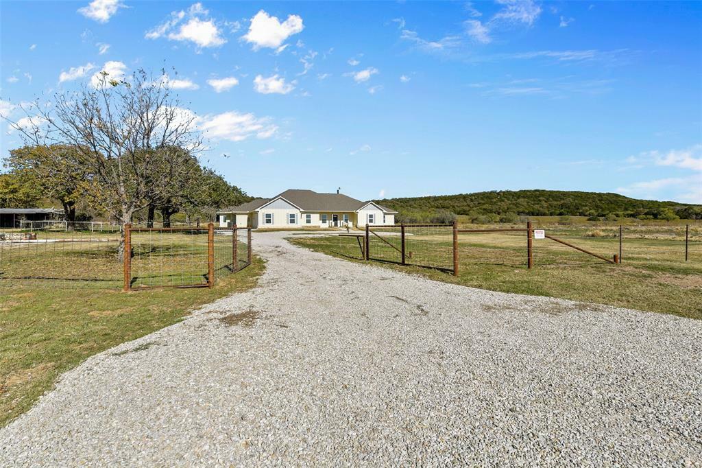 Property Photo:  5589 Finis Road  TX 76450 