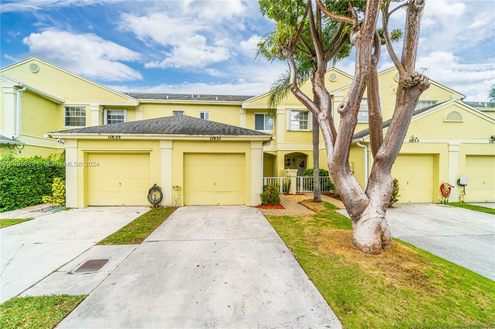 Property Photo:  11837 SW 99th Ln  FL 33186 