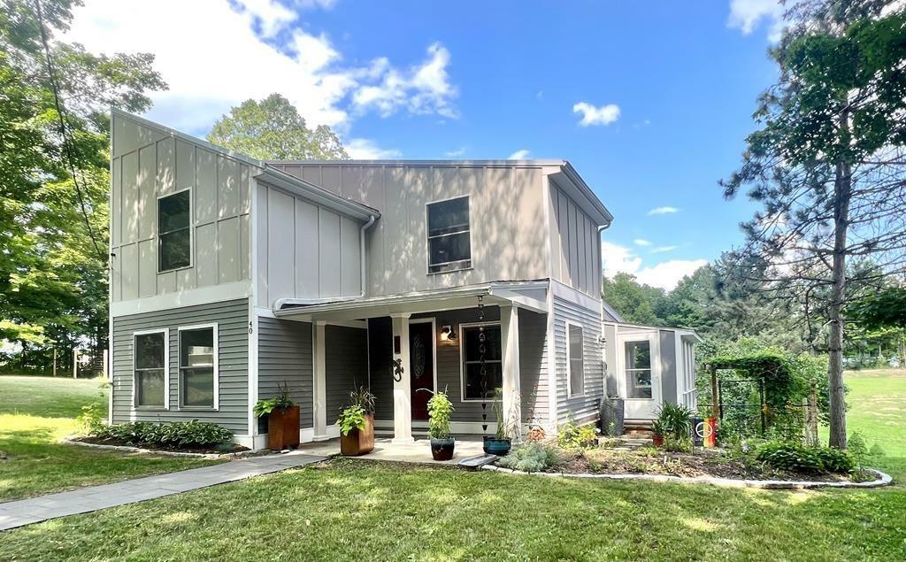 Property Photo:  40 Valley View Road  NY 14883 