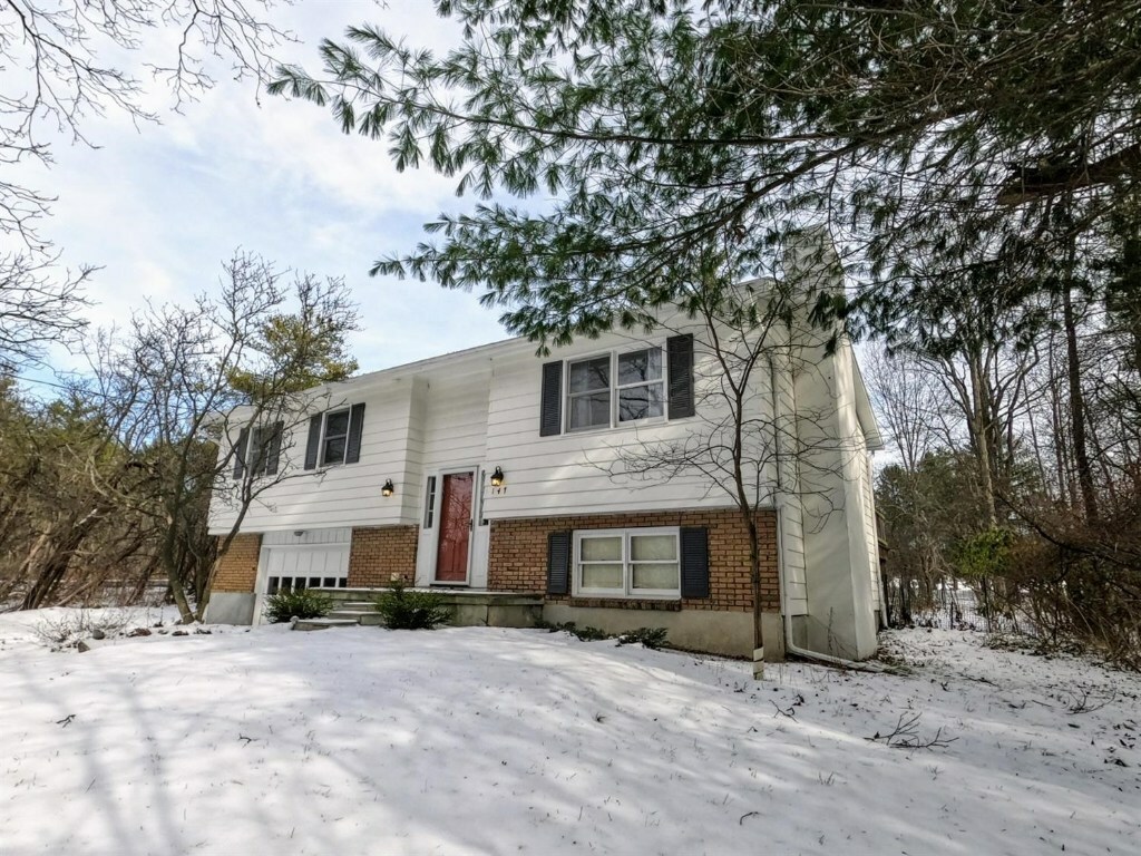 Property Photo:  147 Burleigh Drive  NY 14850 