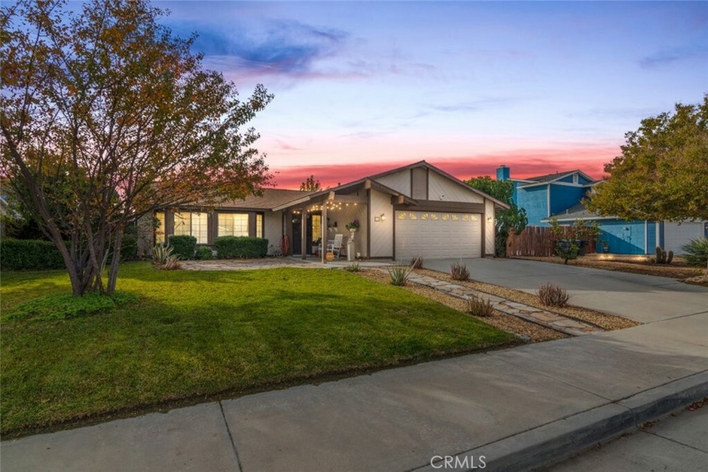 Property Photo:  244 Yosemite Way  CA 92583 