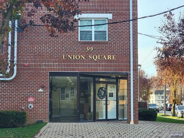 Property Photo: 39 Union Street 405 NJ 07601