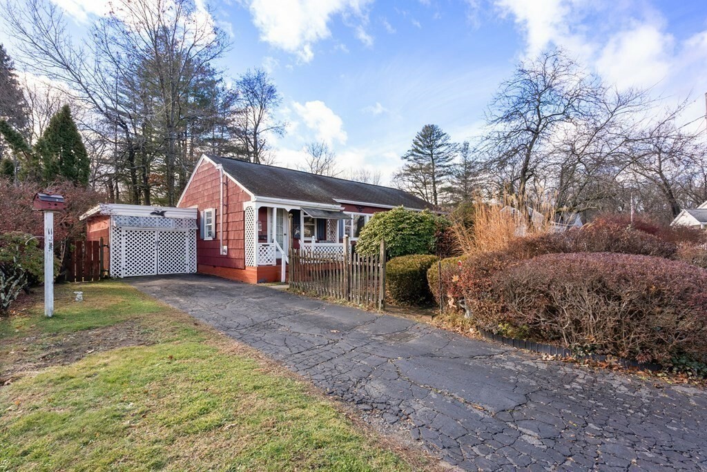 Property Photo:  11 Fernwood Rd  MA 01077 