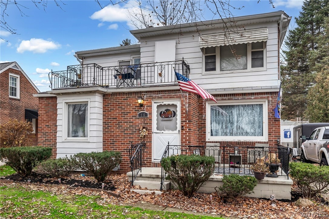 Property Photo: 16 Ward Court NY 14220