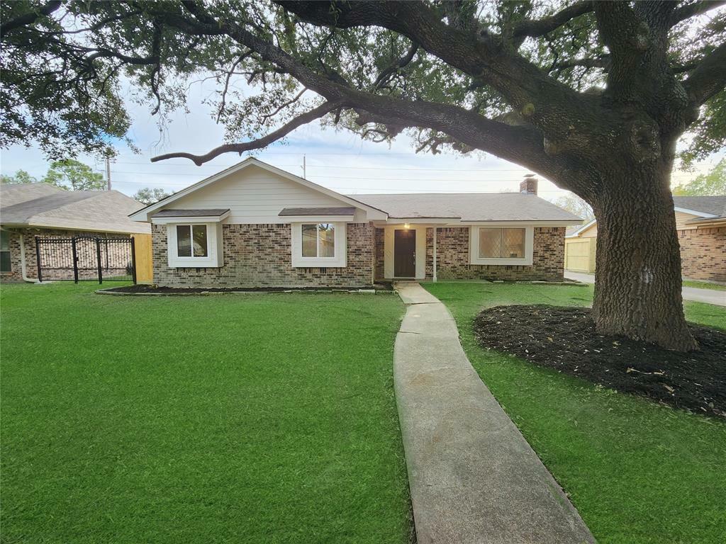 Property Photo:  6007 Pincay Oaks Street  TX 77088 