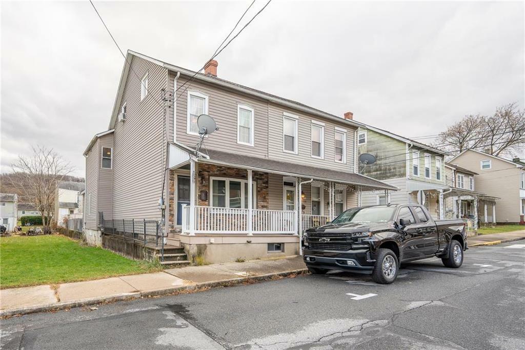 Property Photo:  326 Broad Street  PA 18049 