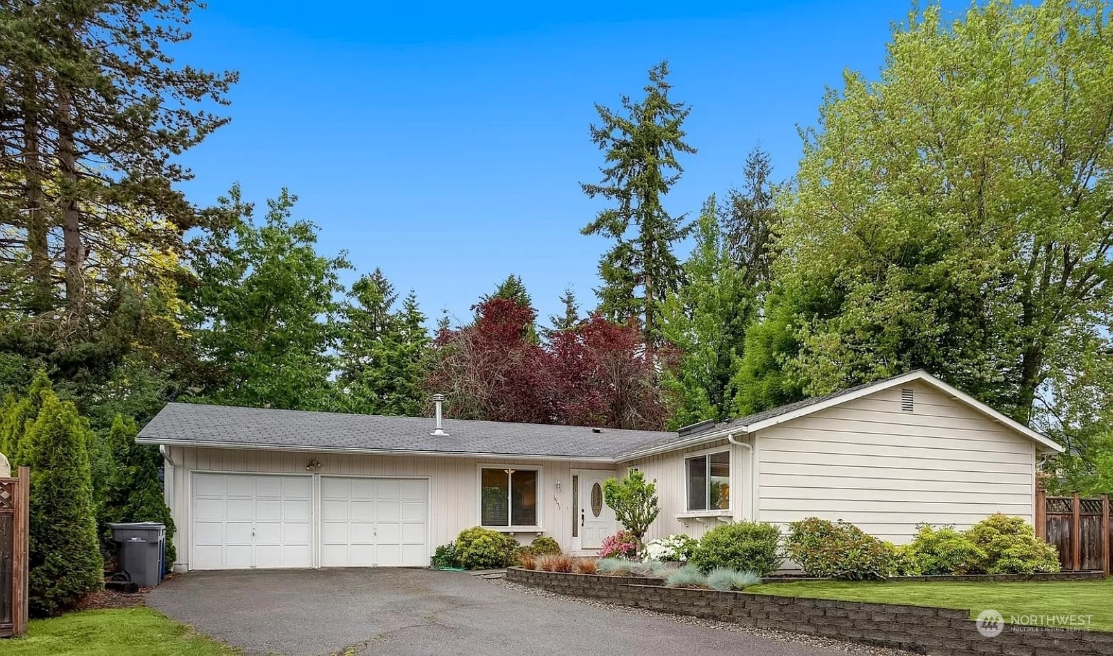 Property Photo: 14151 126th Avenue NE WA 98034