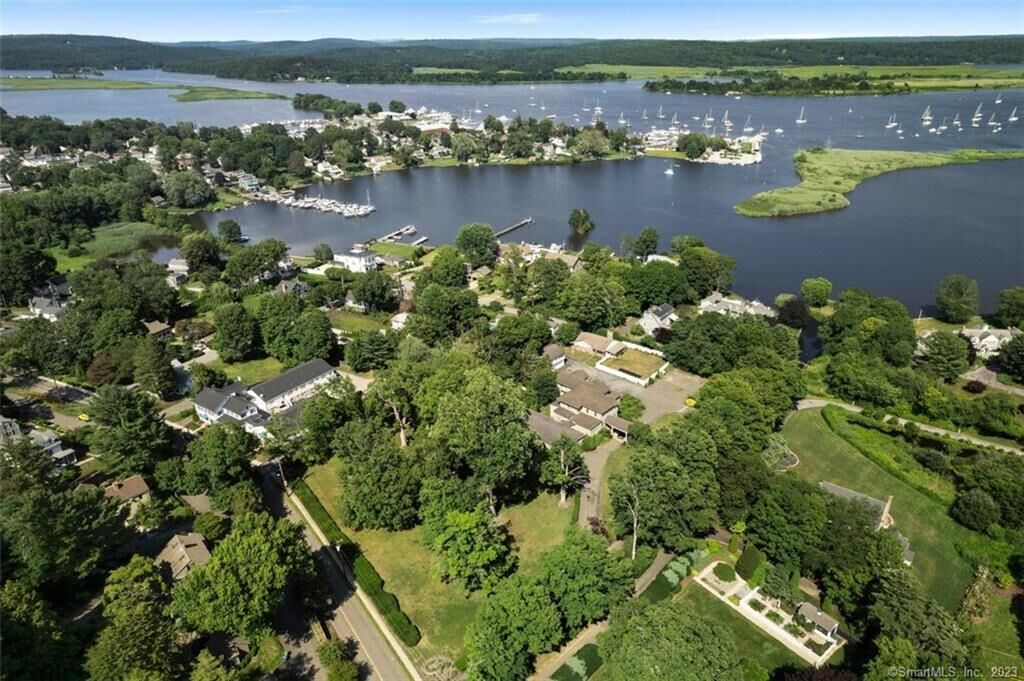 Property Photo: 61 South Main Street CT 06426