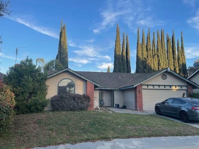 834 S Bollinger Court  Visalia CA 93277 photo