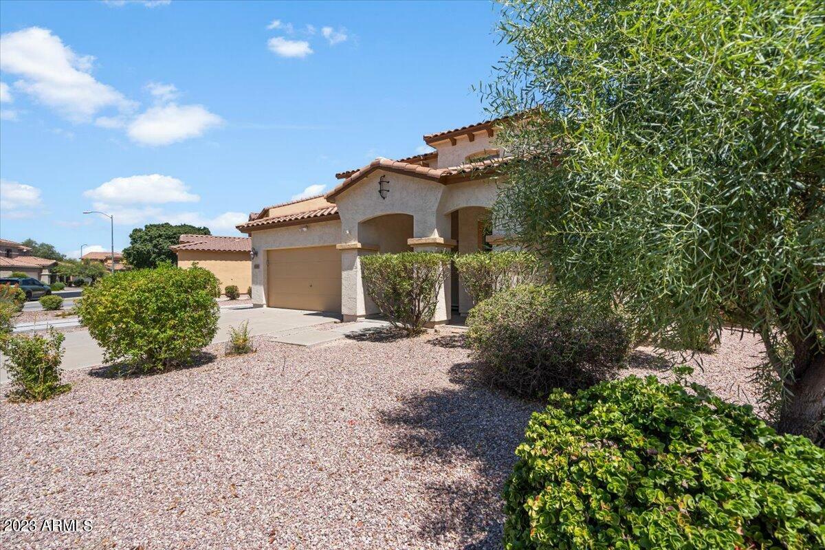 Property Photo:  17609 W Port Royale Lane  AZ 85388 