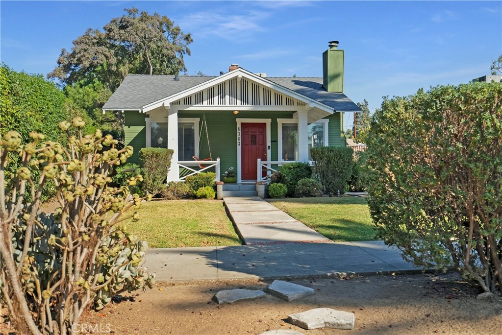 Property Photo:  4343 Edgewood Place  CA 92506 