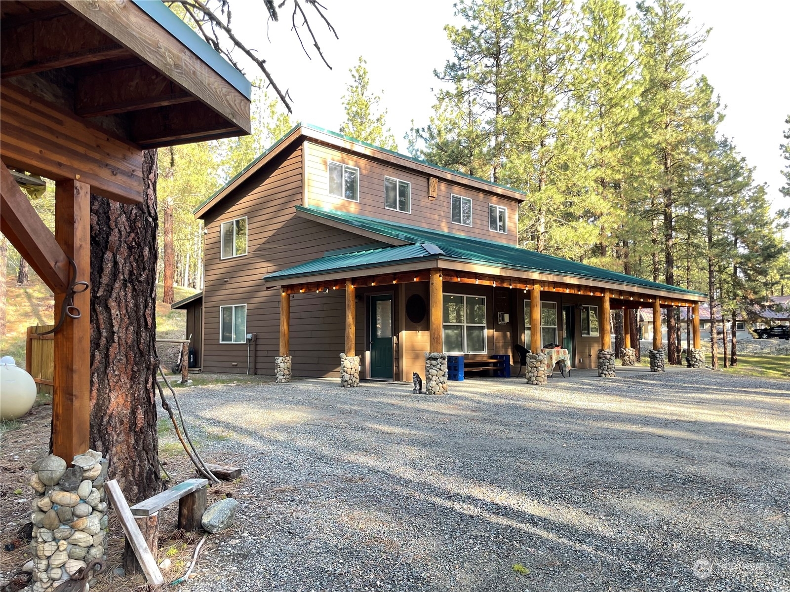 Property Photo:  90 Twin Lakes Drive  WA 98862 