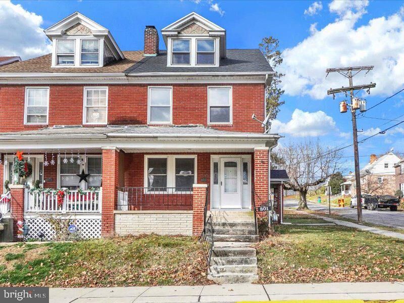 Property Photo: 801 Florida Avenue PA 17404