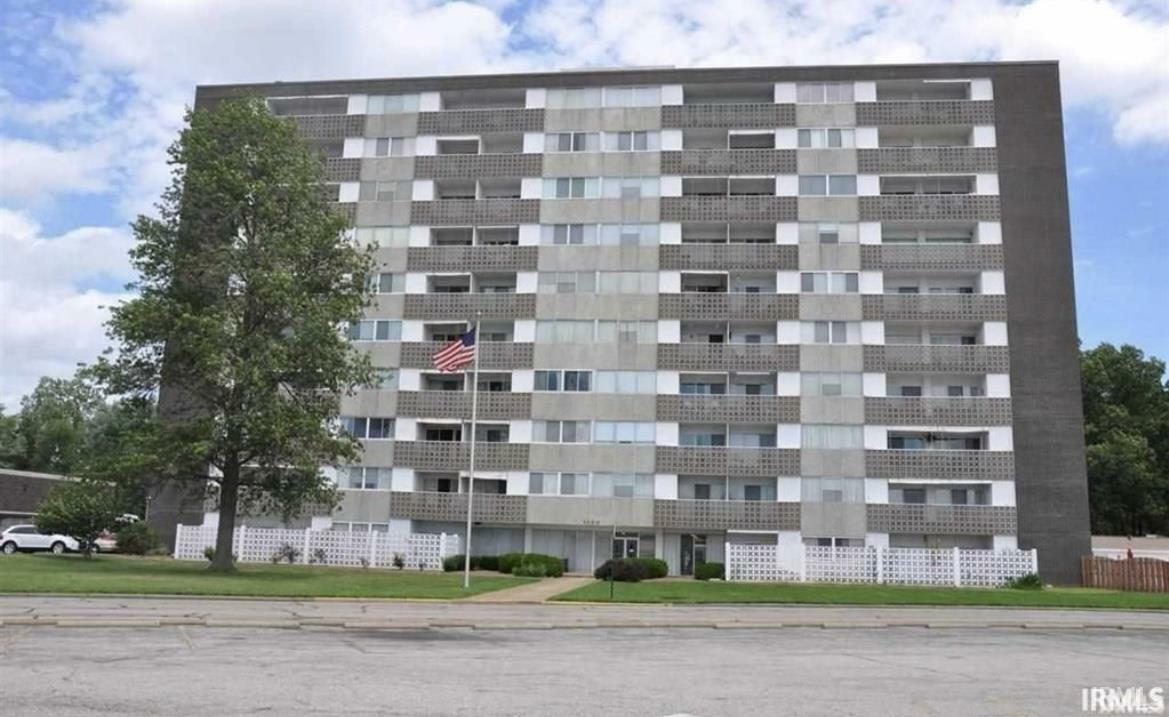 Property Photo:  1100 Erie Avenue 1001  IN 47715 