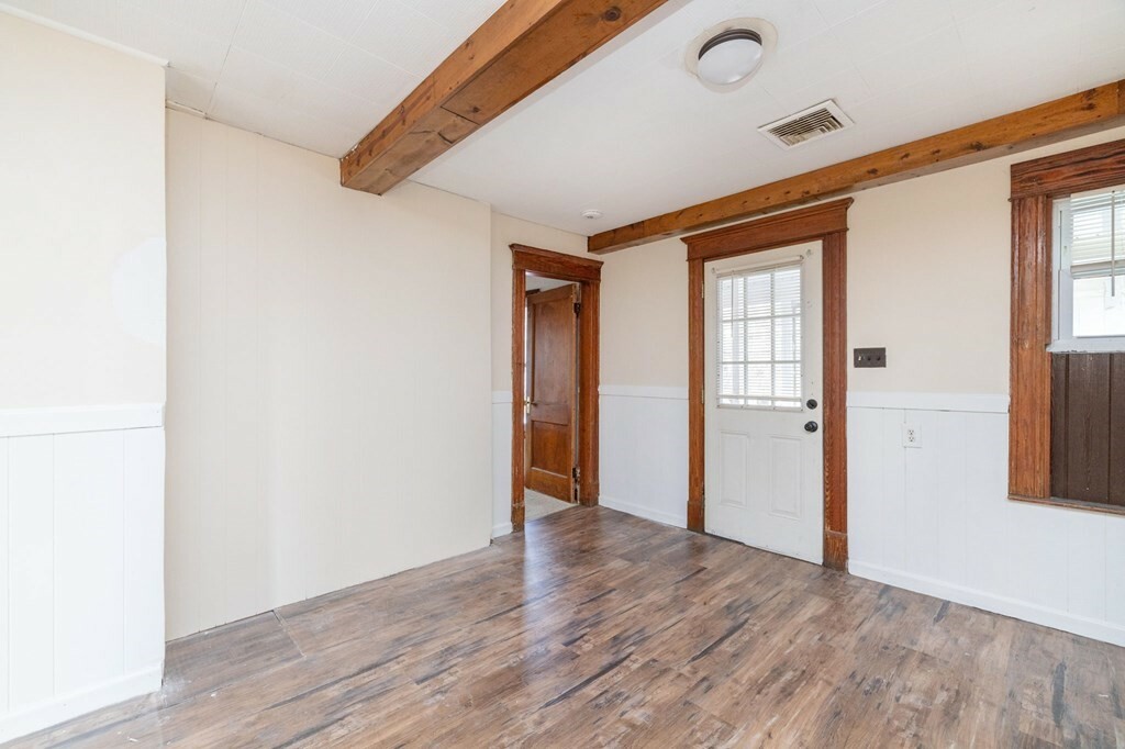 Property Photo: 138 Grattan St 2 MA 01020