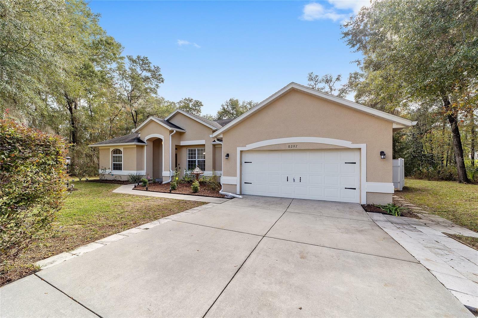 Property Photo:  8297 SW 196th Court Road  FL 34432 