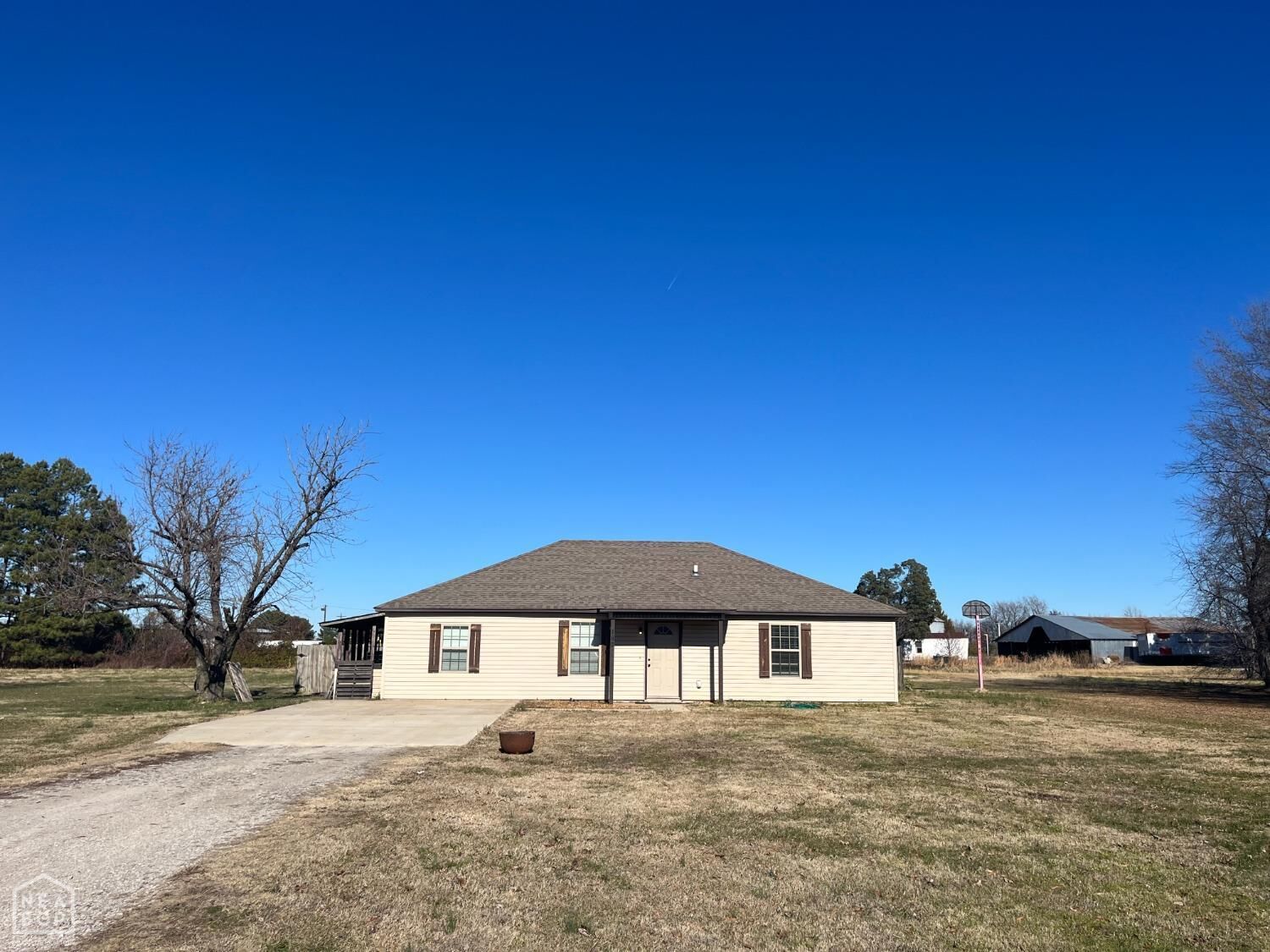 Property Photo:  182 County Road 120  AR 72416 