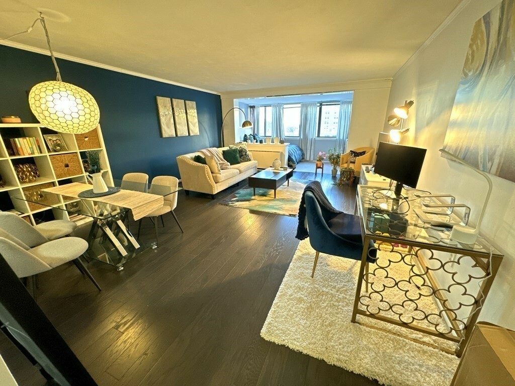 Property Photo:  8 Whittier Place 16G  MA 02114 