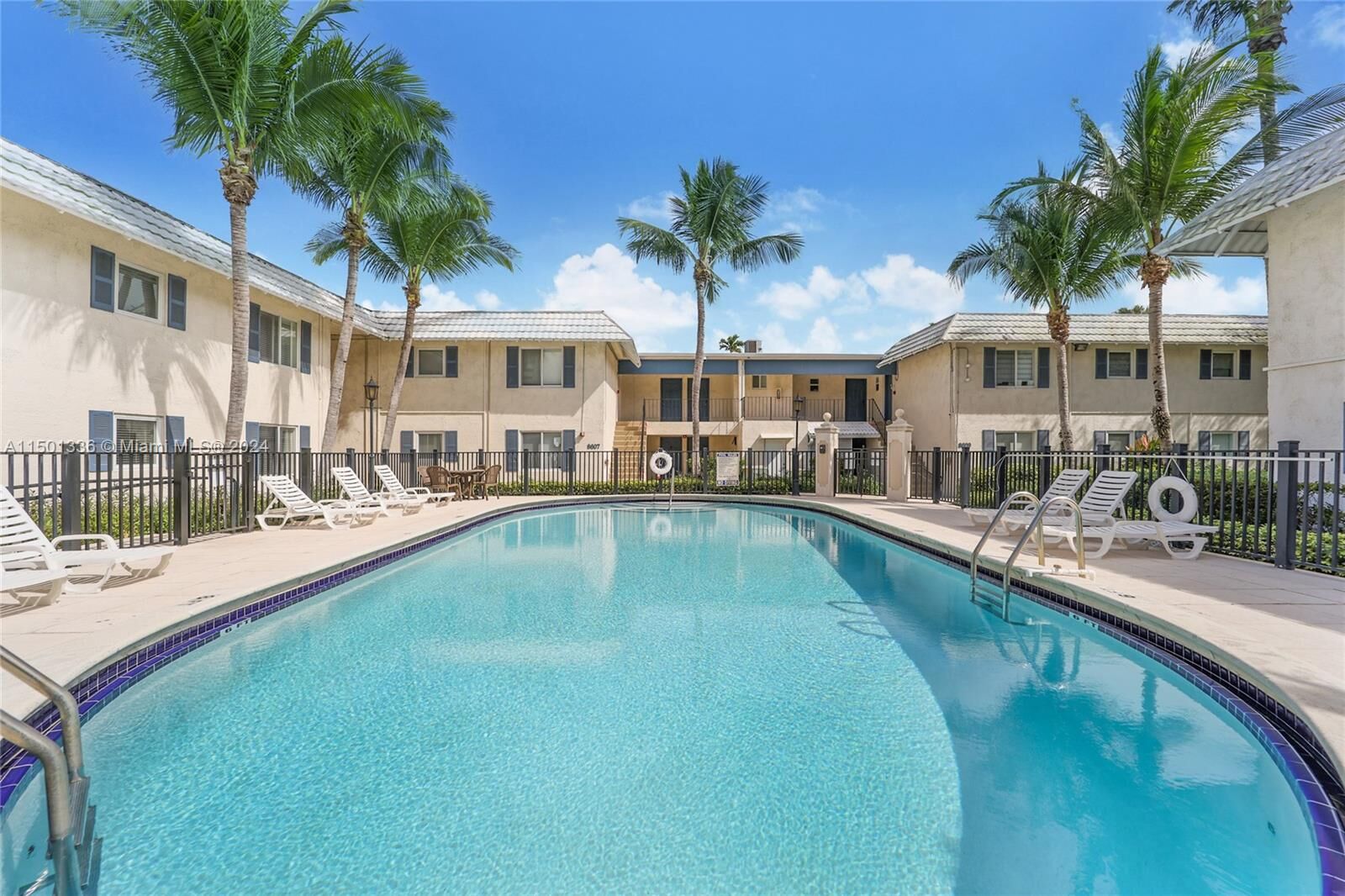 Property Photo: 8609 SW 68th Ct 25 FL 33156