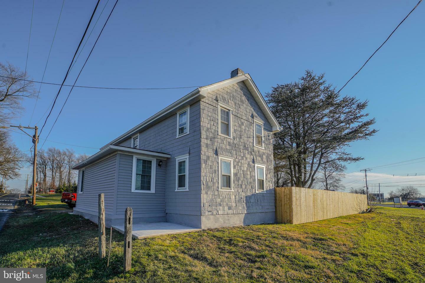 Property Photo:  535 W Moreland Avenue  PA 19040 