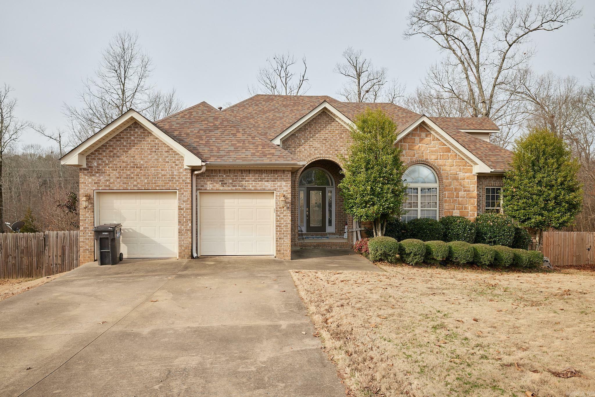 Property Photo:  1739 Yorkshire Drive  AR 72019 