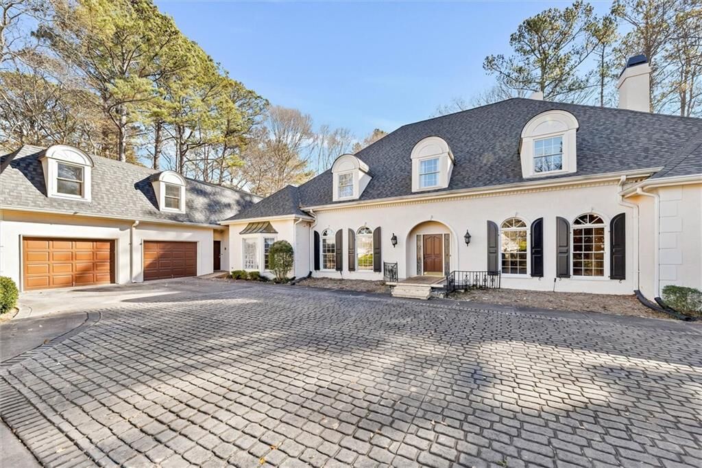 Property Photo:  5425 Hoylake Court  GA 30097 