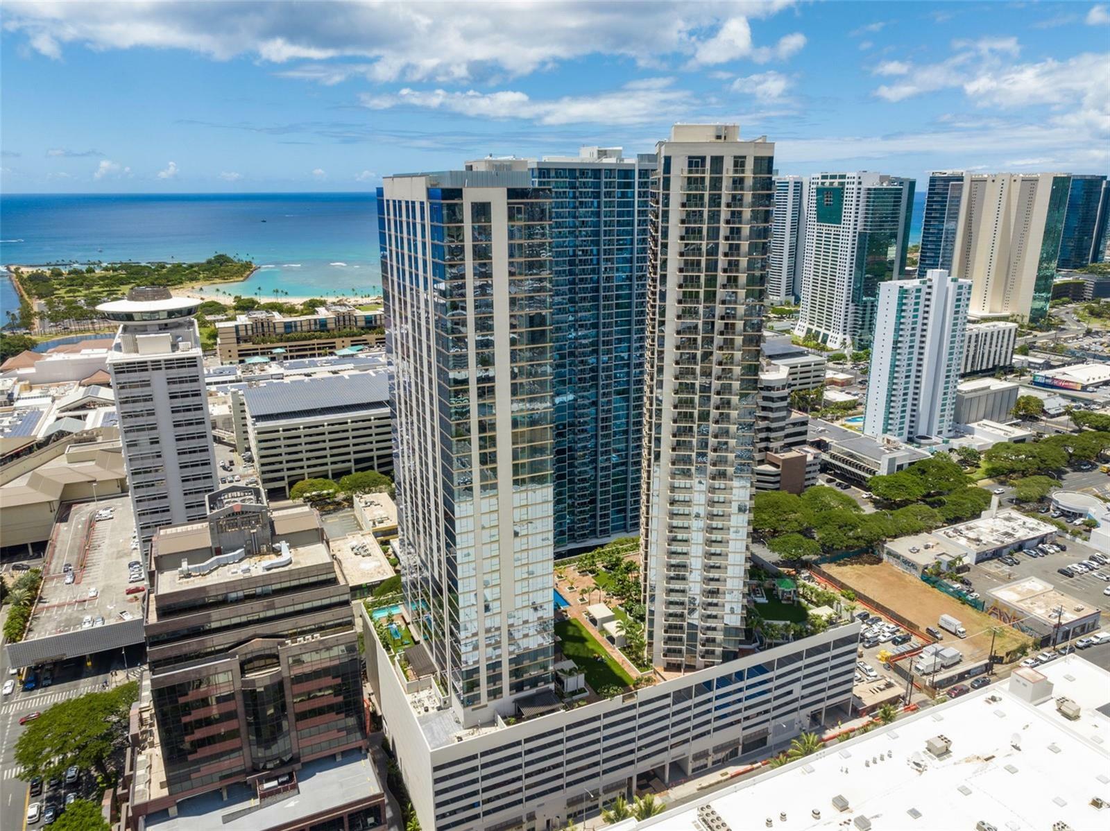 Property Photo:  1390 Kapiolani Boulevard 3504  HI 96814 