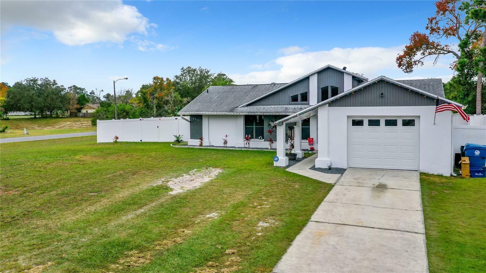 Property Photo:  8212 Wooden Drive  FL 34606 