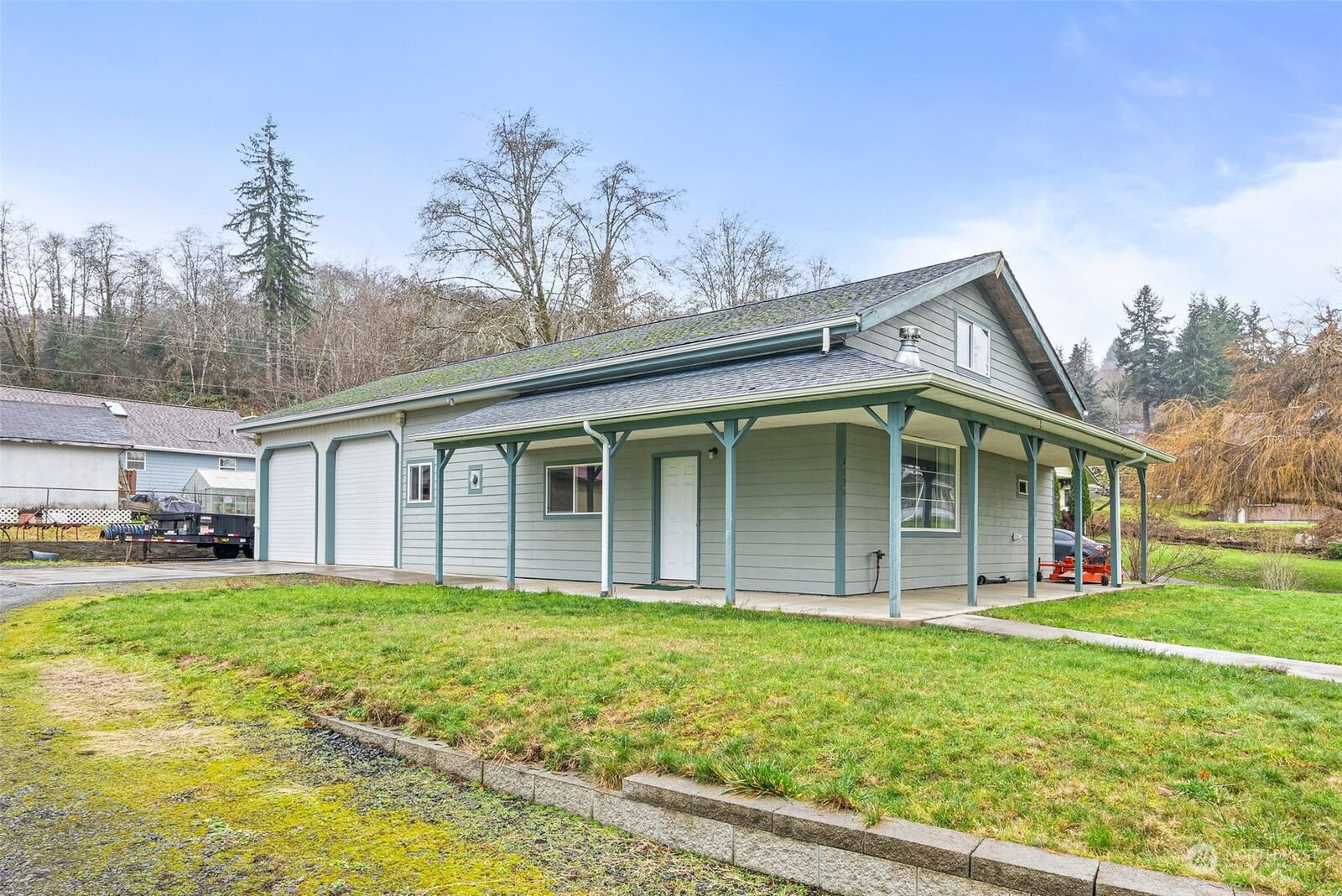 Property Photo:  2131 Stuart Street  WA 98577 