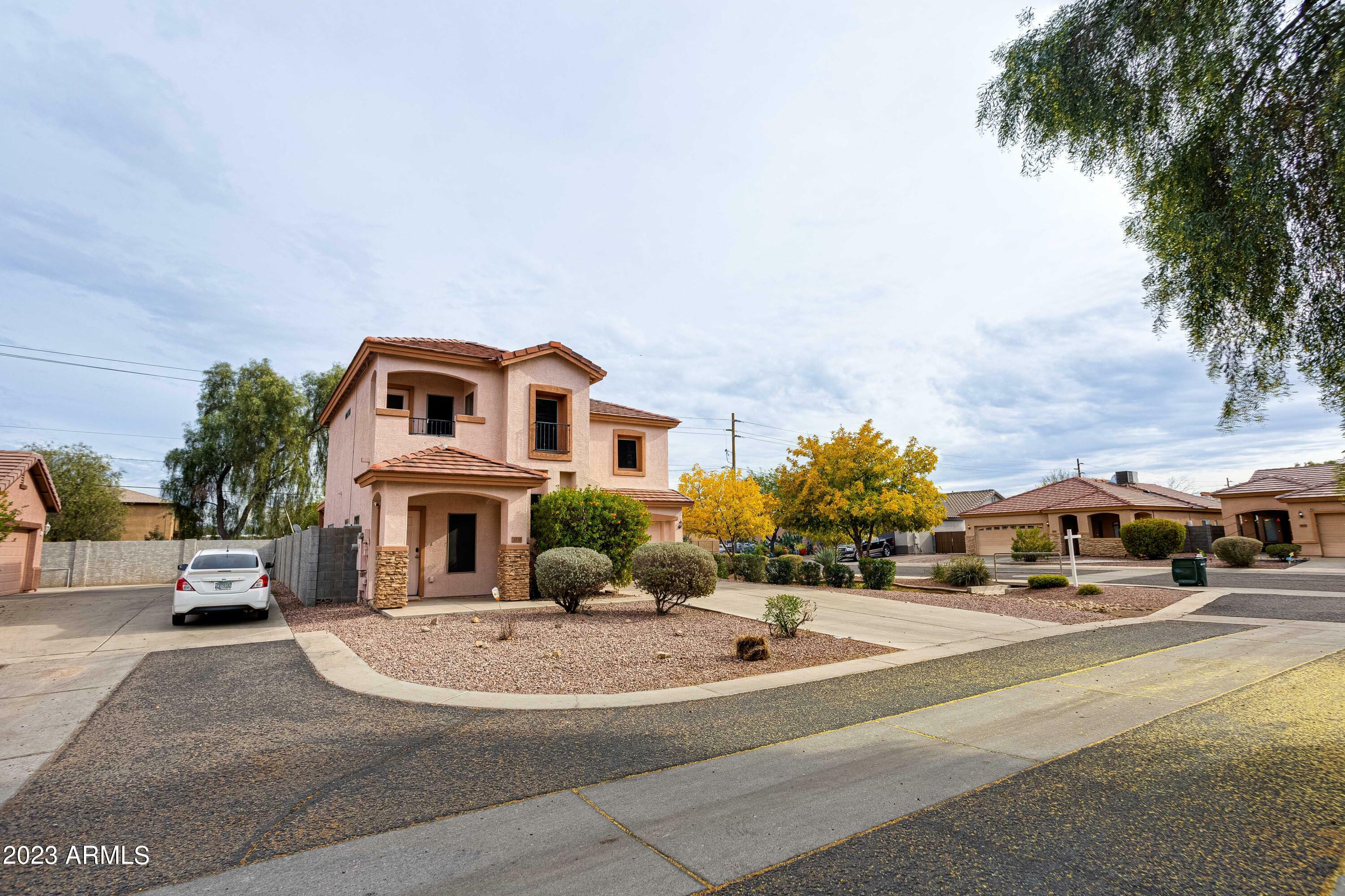 Property Photo:  3038 E Kings Avenue  AZ 85032 