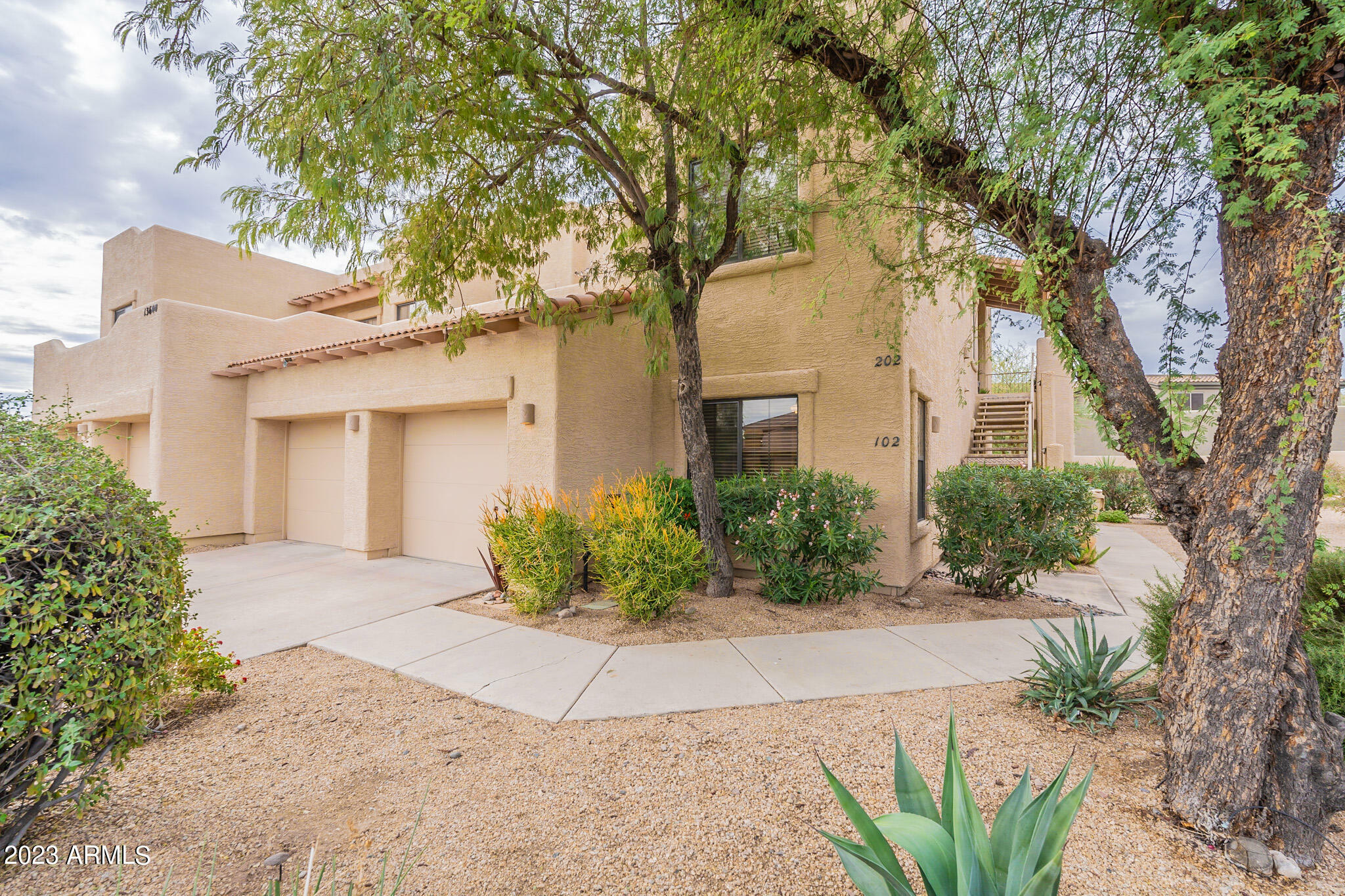 Property Photo:  13600 N Cambria Drive 102  AZ 85268 