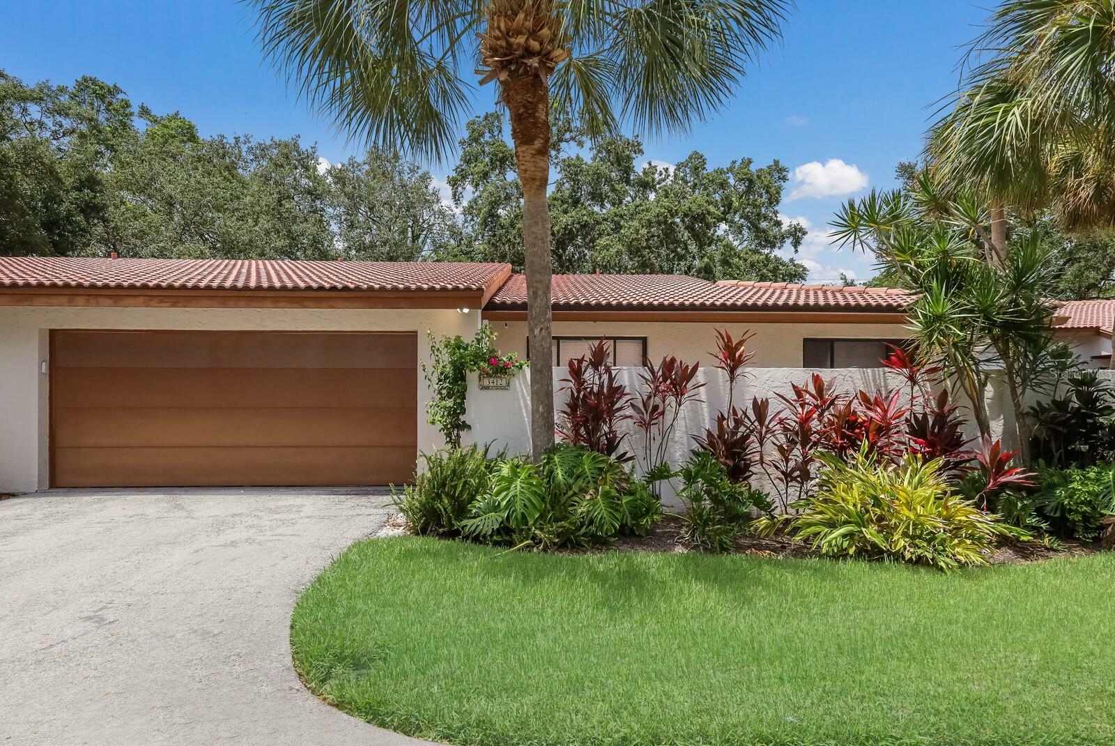 Property Photo:  3412 Wood Owl Circle  FL 34210 