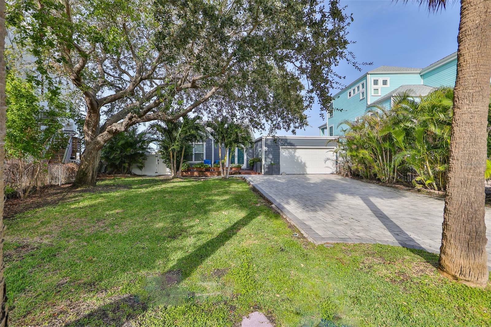 Property Photo:  14075 N Bayshore Drive  FL 33708 